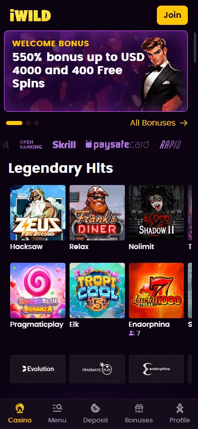 iWild Casino mobile home screen with casino offers